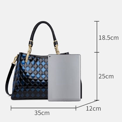 Blue handbag zip-top closure detail