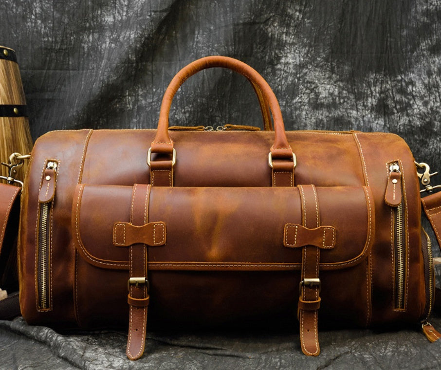 Crazy Horse leather travel bag in Red Brown, front view