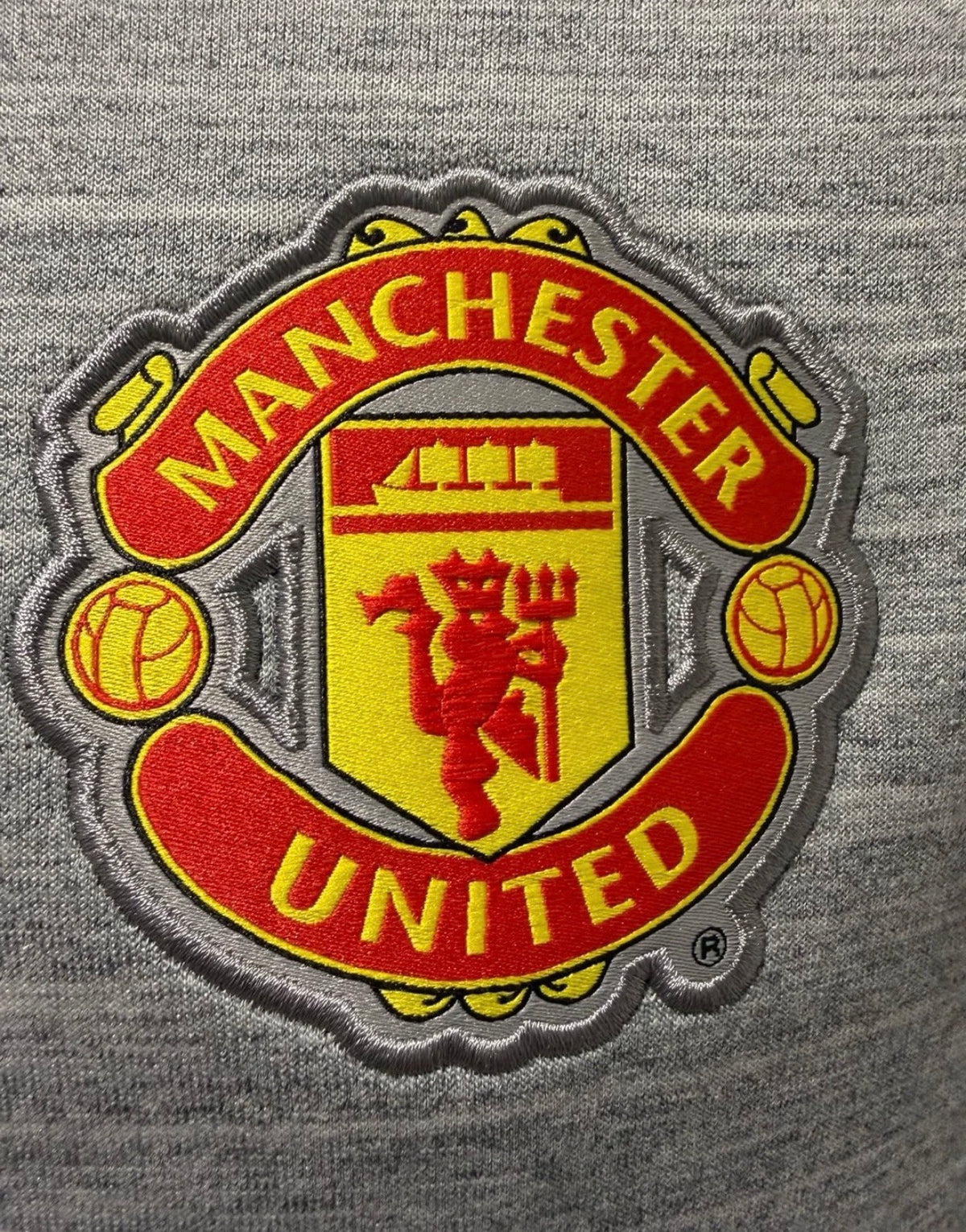 Nike Manchester United Authentic N98 Track Jacket – Grey