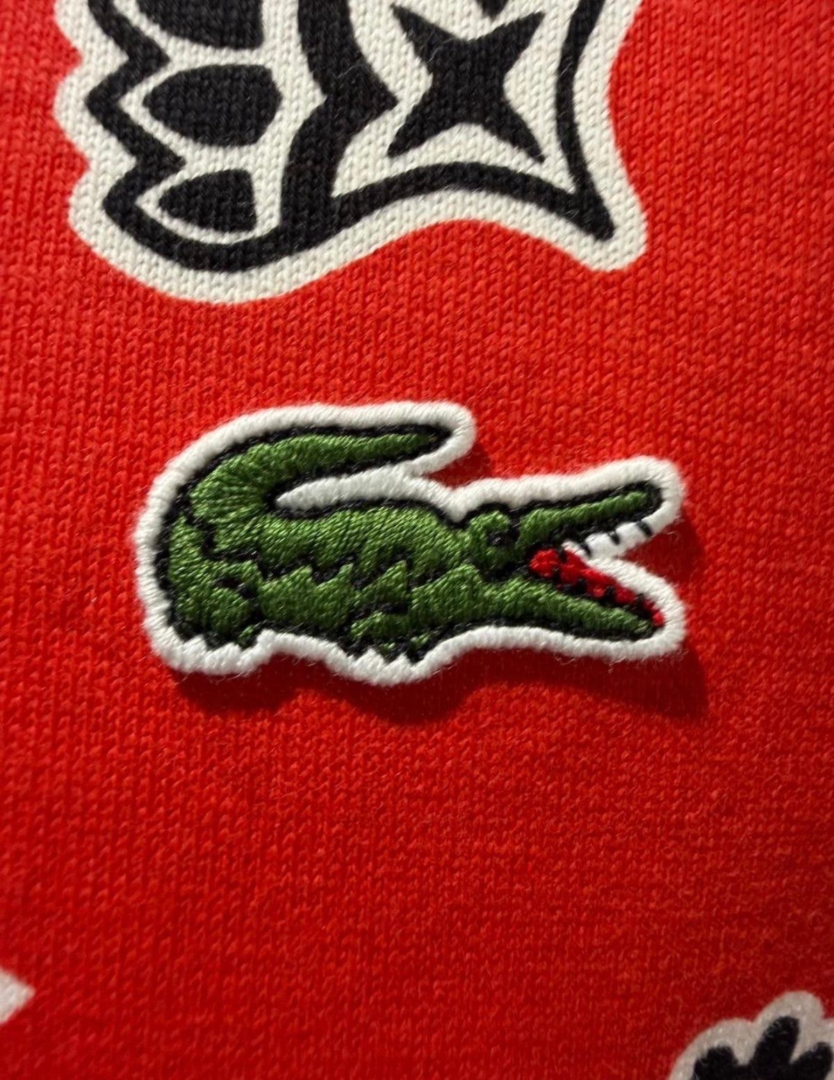 Lacoste L!VE Paisley Print T-Shirt Red Large – New with Tags