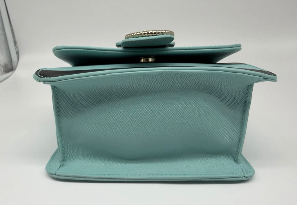 Versace Jeans mint green and black striped chain shoulder bag with tag, featuring a stylish design and shoulder strap.