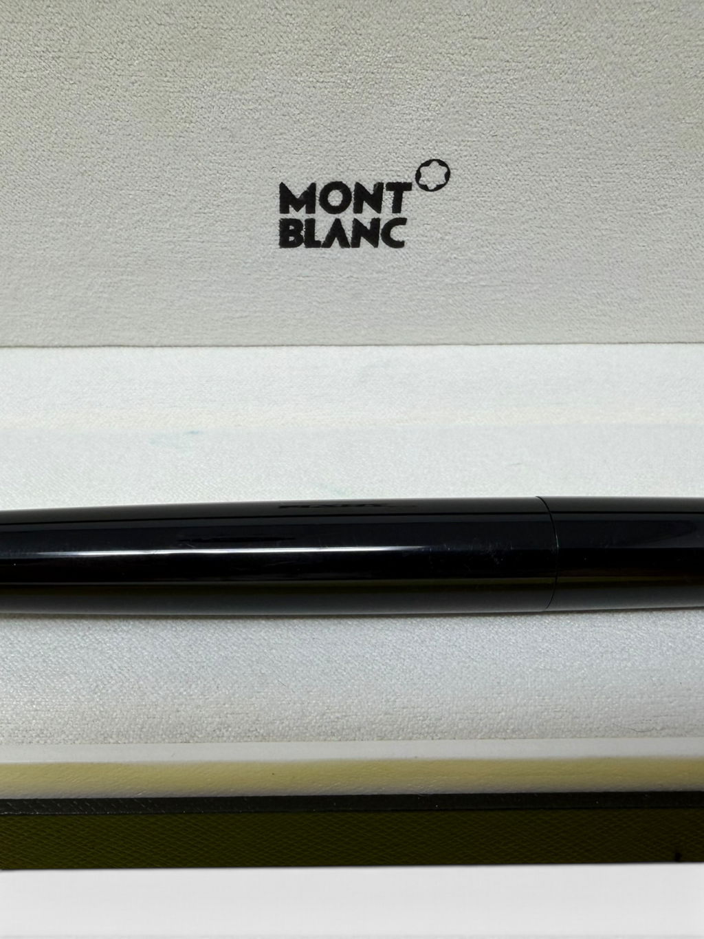 Montblanc M by Marc Newson Fountain Pen – 14ct Gold Medium Nib, Boxed with Ink