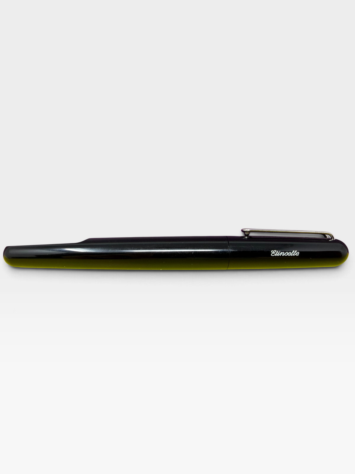 Montblanc M by Marc Newson Fountain Pen – 14ct Gold Medium Nib, Boxed with Ink