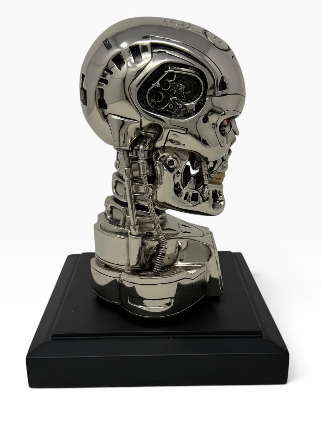Terminator 2 T-800 Endoskeleton Bust 1:2 Scale – Limited Edition