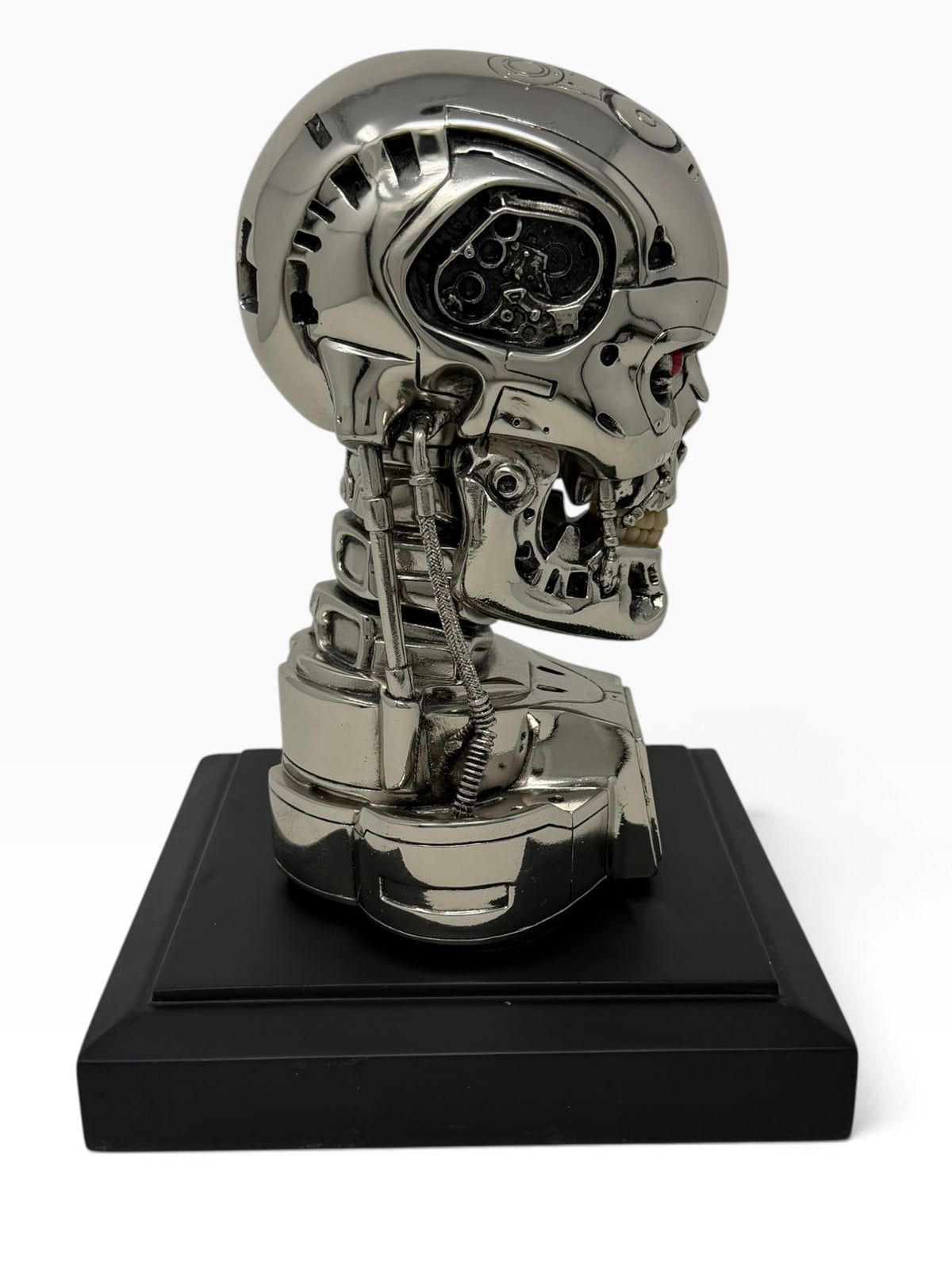 Terminator 2 T-800 Endoskeleton Bust 1:2 Scale – Limited Edition