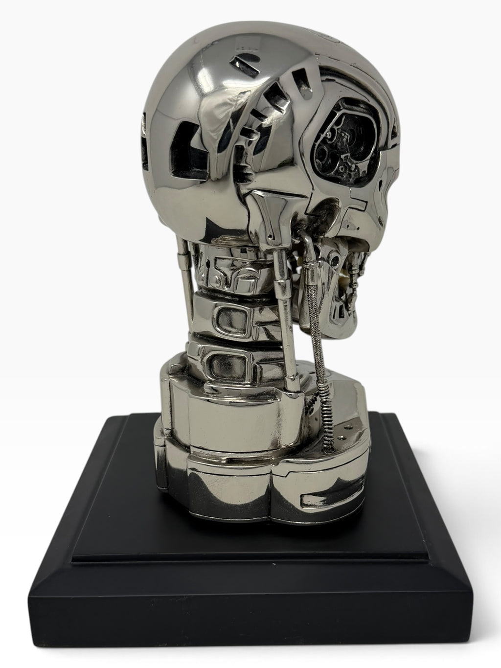 Terminator 2 T-800 Endoskeleton Bust 1:2 Scale – Limited Edition
