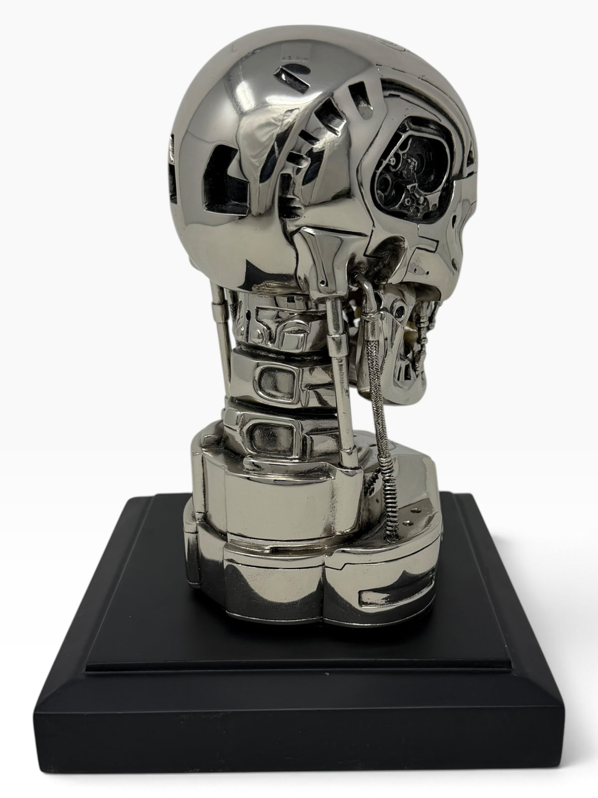 Terminator 2 T-800 Endoskeleton Bust 1:2 Scale – Limited Edition