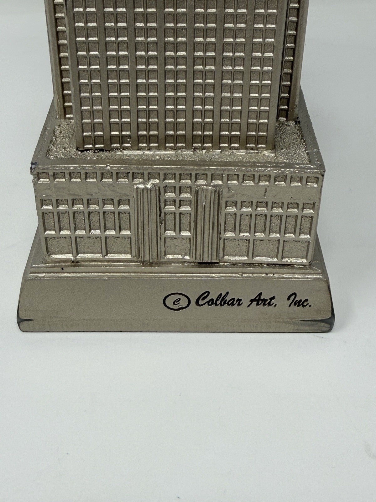 Colbar Art Empire State Building statue with King Kong, base with Colbar Art Inc. mark