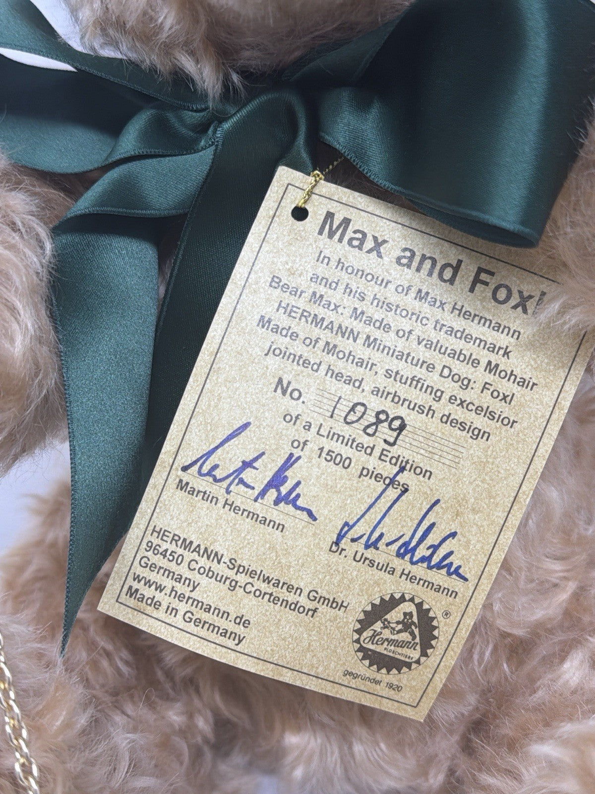 Hermann Coburg Max and Foxl mohair bear and dog swing tag showing limited edition No. 1089 of 1500
