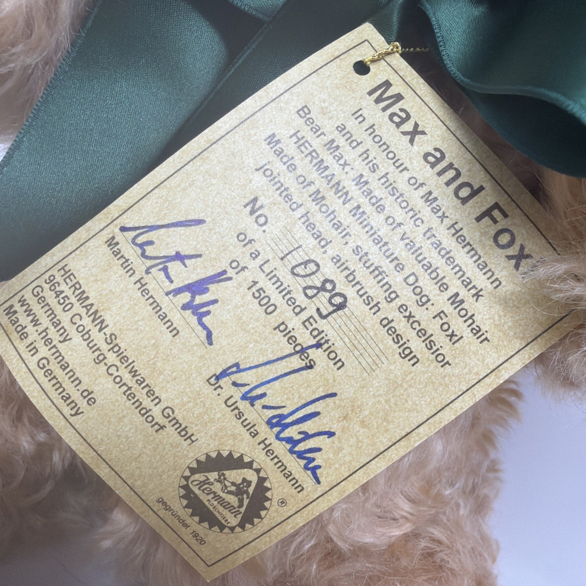 Hermann Coburg Max and Foxl mohair bear and dog, close-up of the numbered swing tag