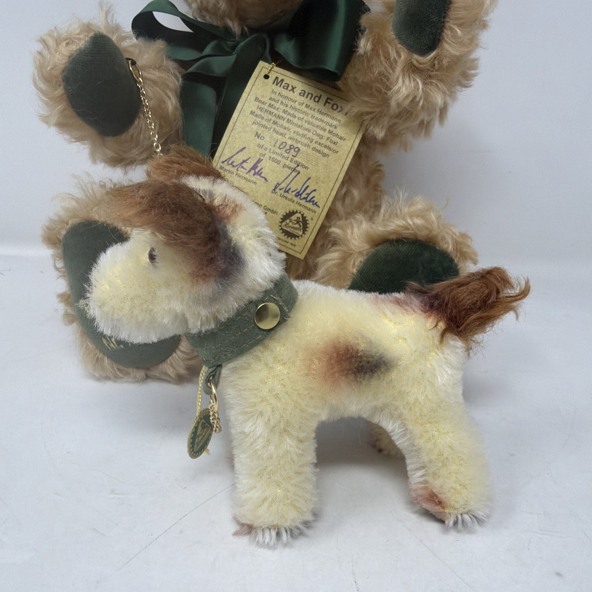 Hermann Coburg Max and Foxl mohair bear and dog, Foxl side view with collar and medallion