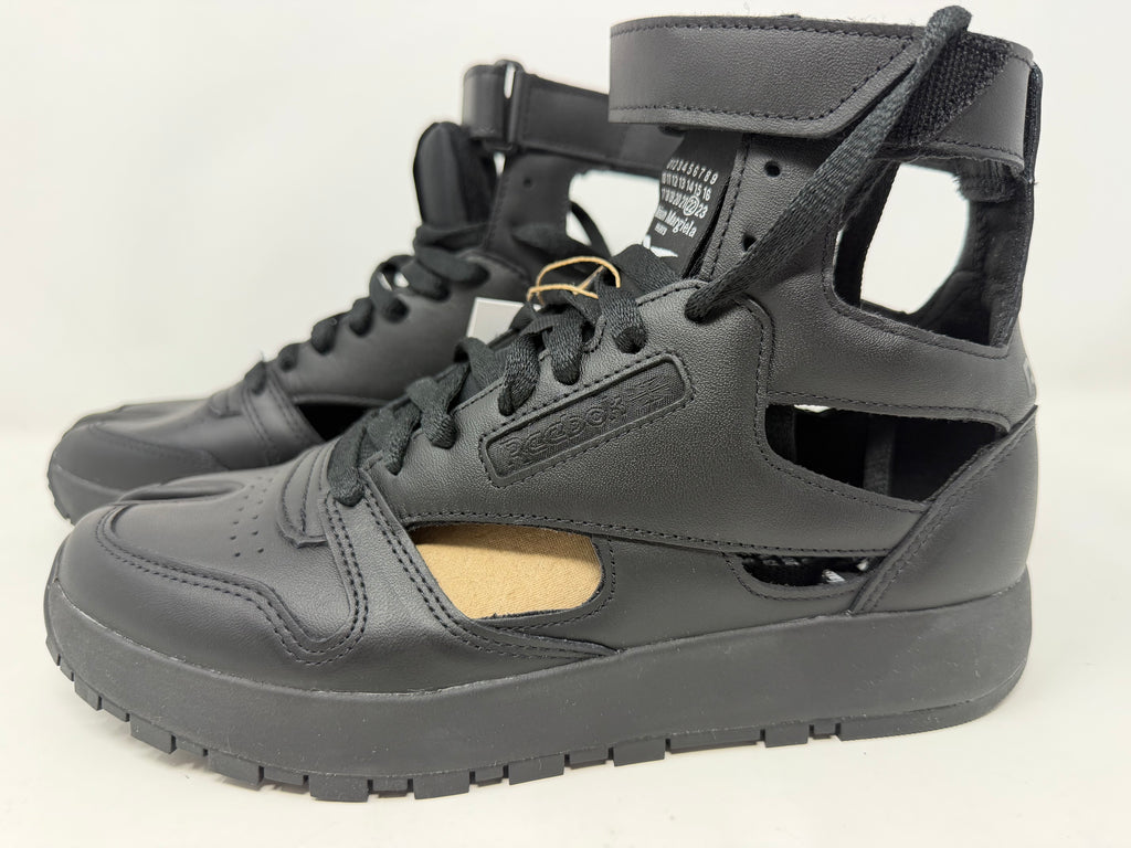 Maison Margiela × Reebok Classic Leather Tabi high black trainers, UK 6.5, EU 40, with distinctive split-toe design and leather upper.