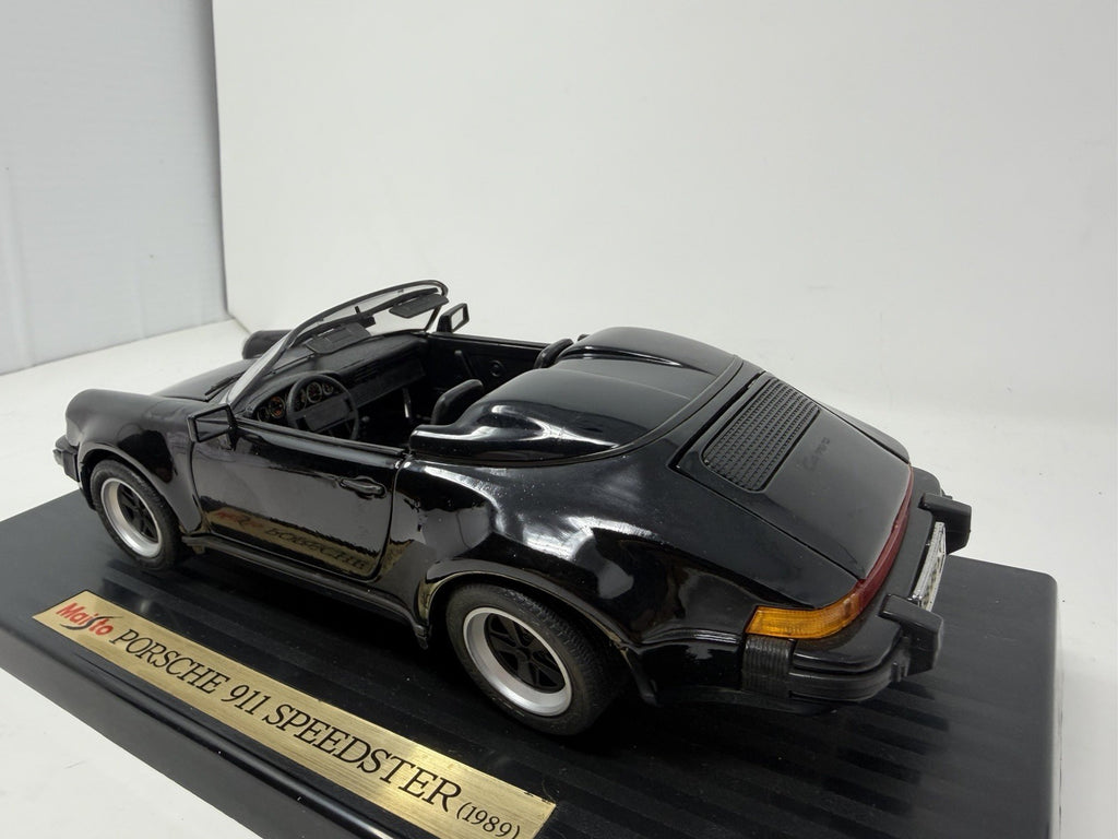 Maisto 1:18 Porsche 911 Carrera Speedster 1989 black die-cast model – photo 11 of 12