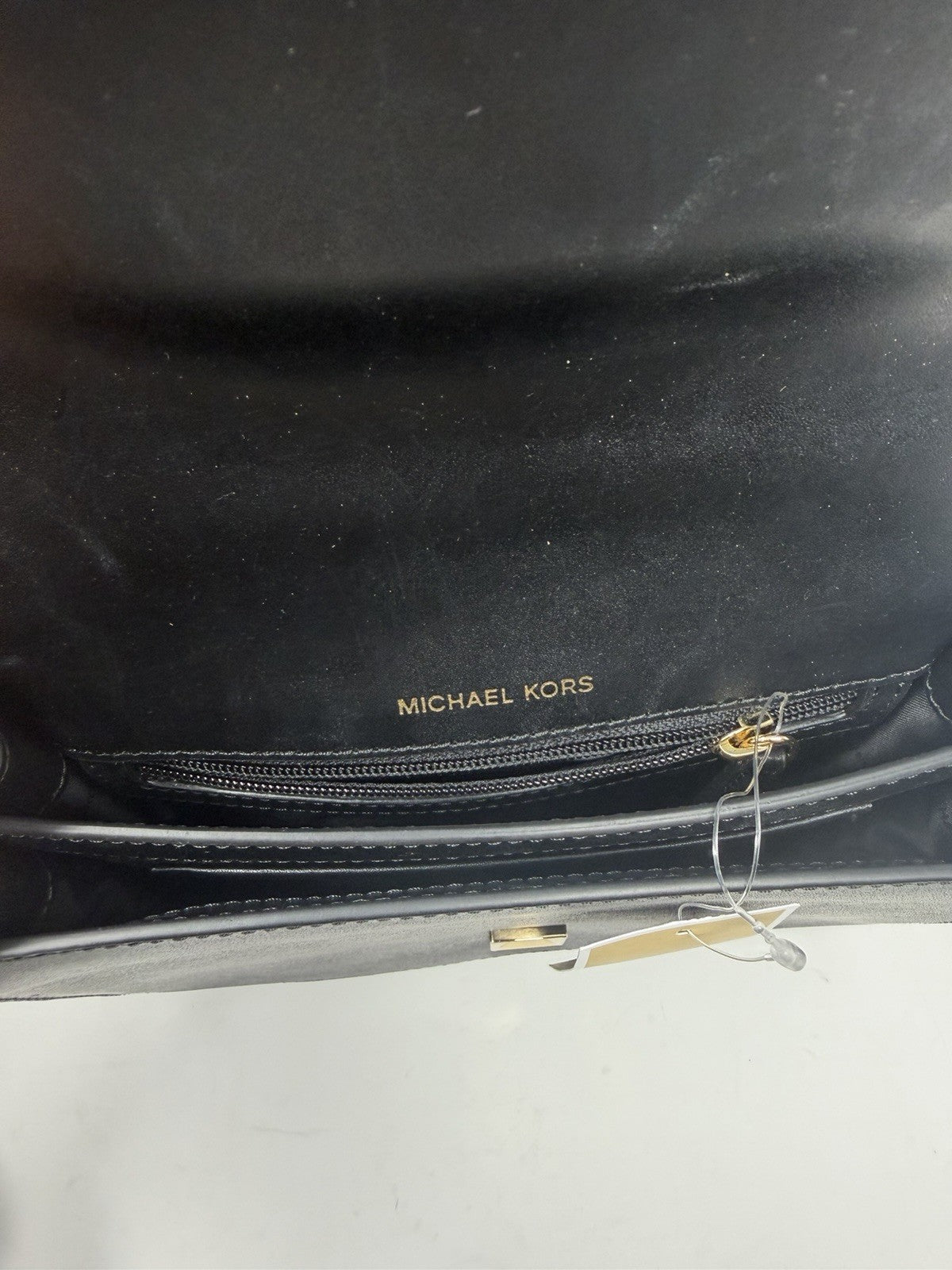 Michael Kors Mott large chain shoulder bag in black leather, interior with Michael Kors logo