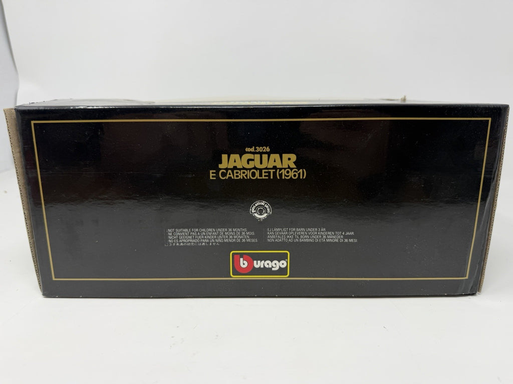 Bburago 1:18 green Jaguar E Cabriolet die-cast model – photo 20 of 22