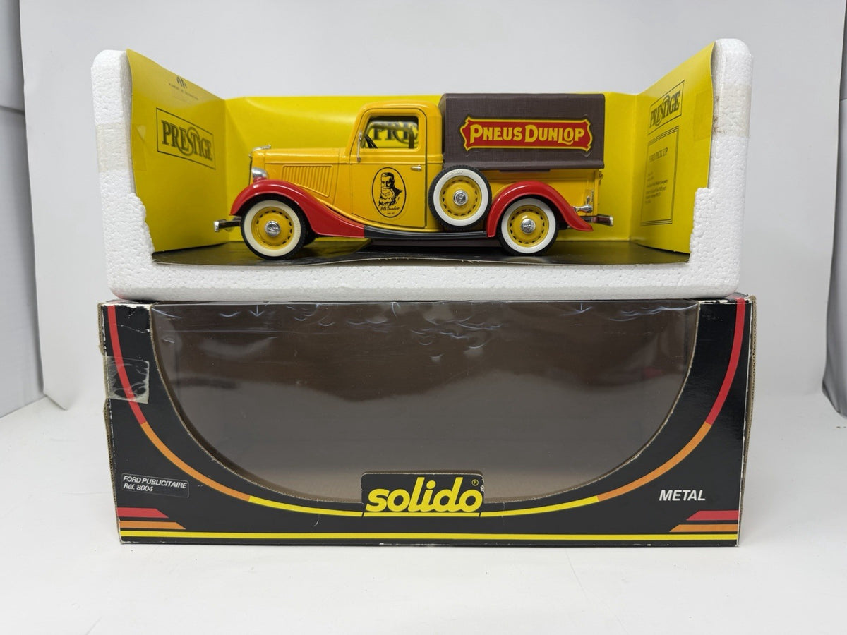 Solido Prestige 1936 Ford V8 Pick Up Pneus Dunlop die-cast model – photo 1 of 14