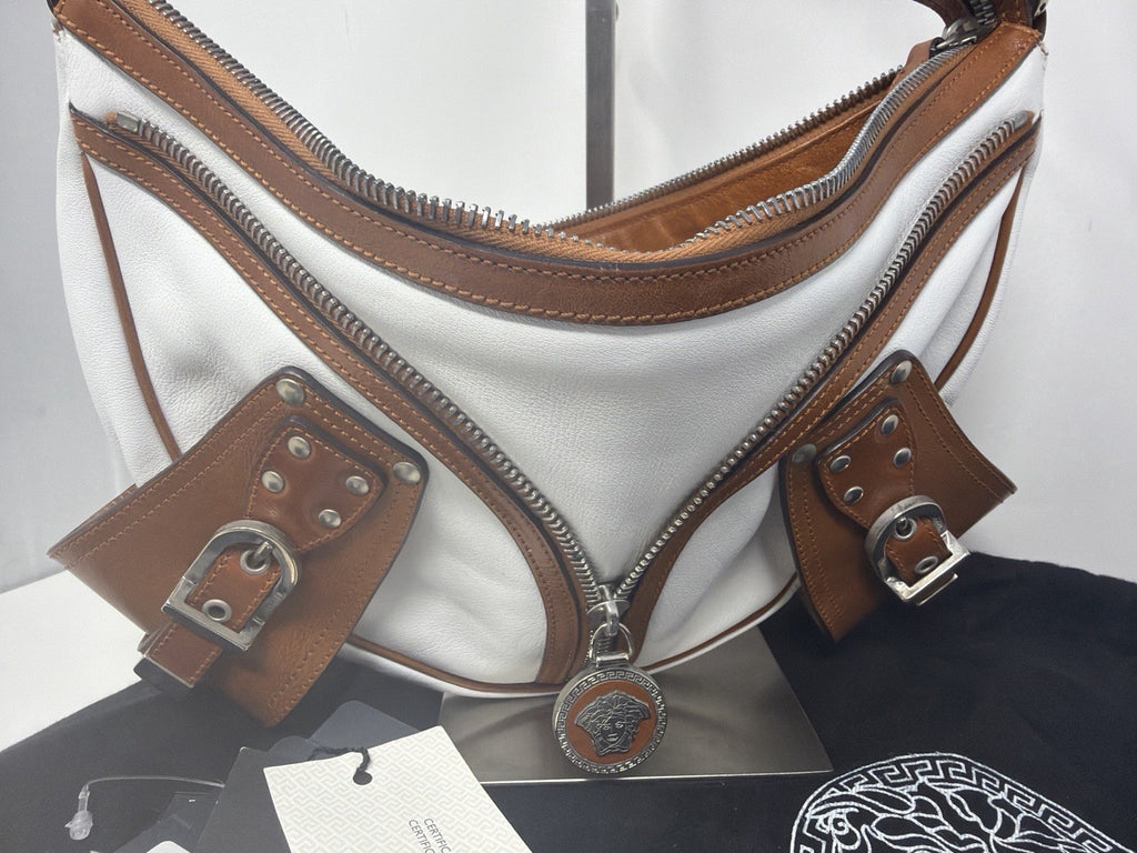 Versace Y2K white and tan leather shoulder bag with Medusa zip charm – photo 5 of 24